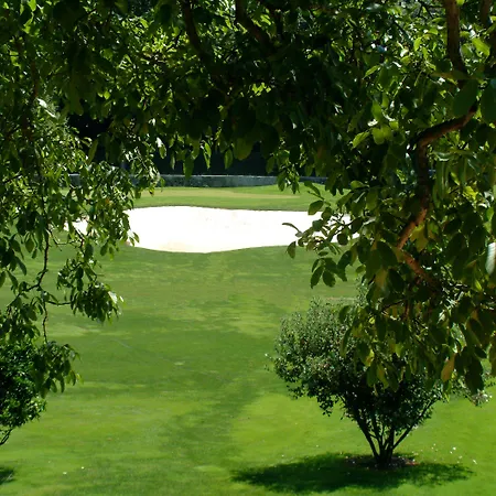 Отель Aldama Golf