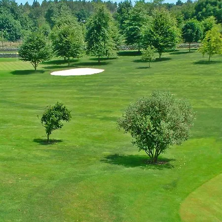 Отель Aldama Golf Кинтана