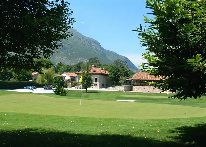 Aldama Golf 3* Quintana de Llanes
